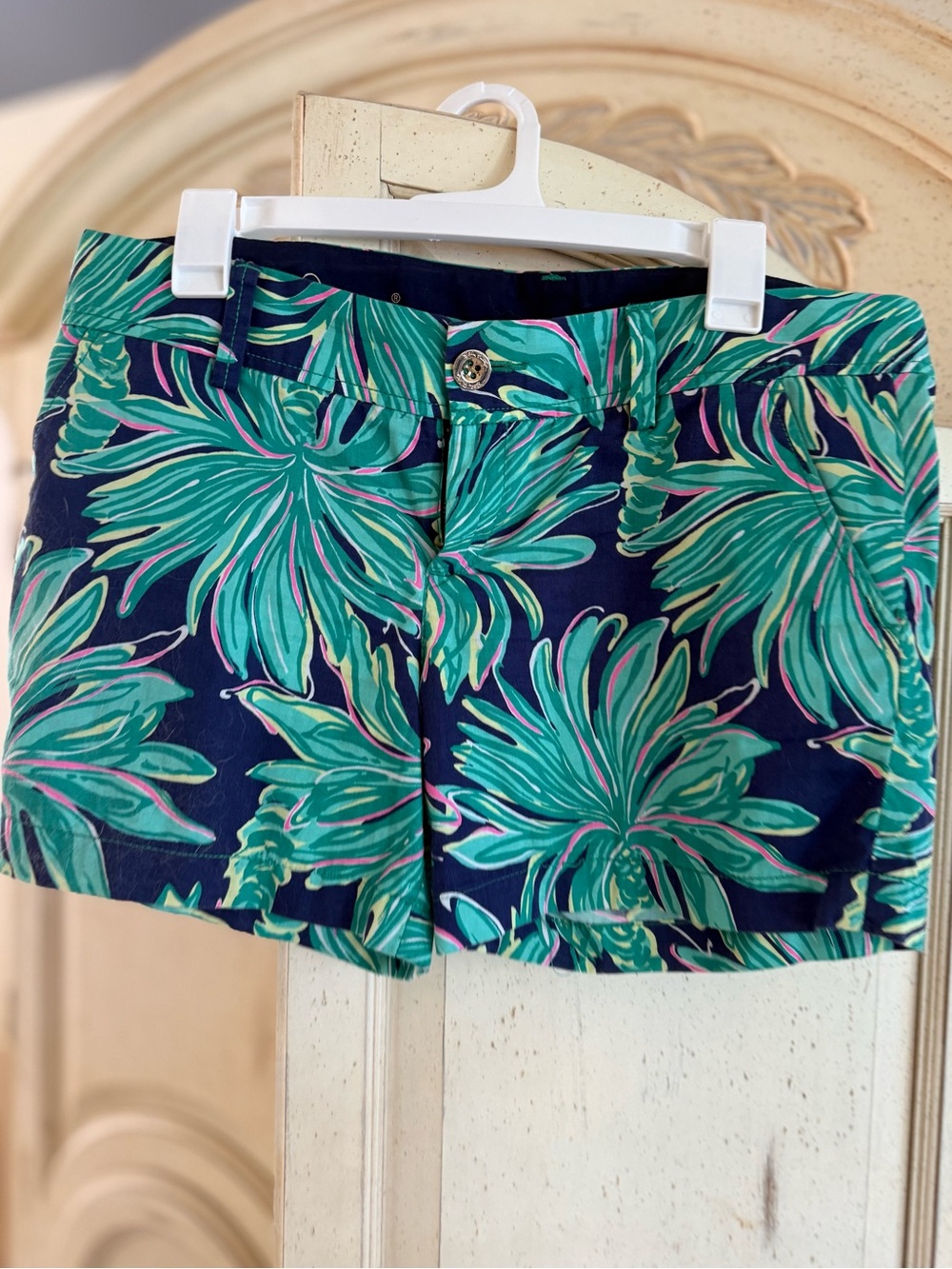Lilly Pulitzer Callahan Navy Shorts with Multi Color Green Tropical Leaf Print